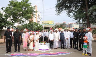 मंद‍िर समितीच्यावतीने  स्वातंत्र्य दिन मोठ्या उत्साहात साजरा