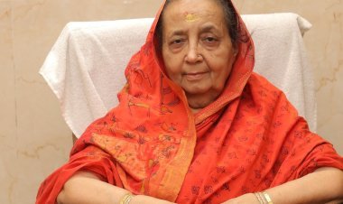 औसेकर महाराज परिवारास मातृशोक 